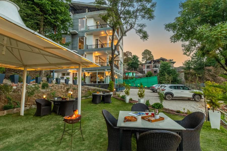 Alaya Stays Live Life 2Bhk Apartment In Kasauli,,4 star
