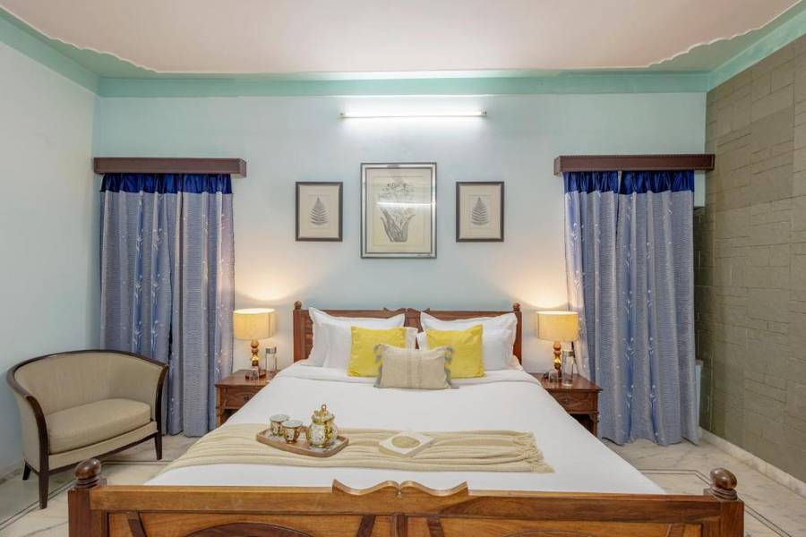 alaya stays 2 bhk with garden and outdoor area abhimanyu mansion topaz