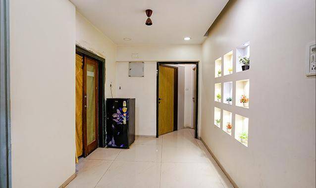 prabhu sharan b glitz hotels