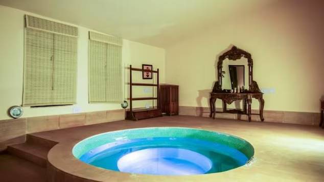 Mirvana Nature Resort,Jaisalmer>>Jaipur,3 star