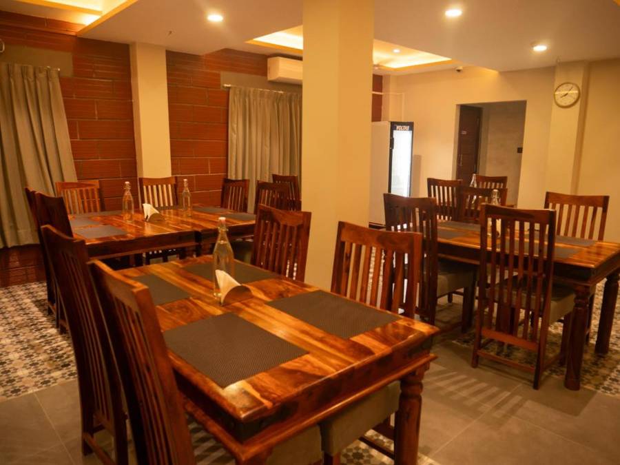 Yogu's Woodside,,2 star