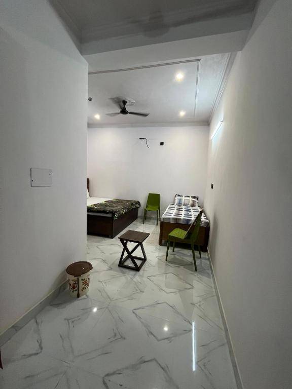 Vinayak Homestay,,3 star