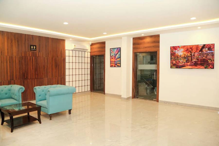 The Crescent,Haridas Ji Ki Magri,4 star