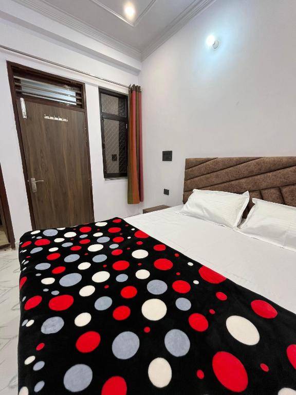 Vinayak Home Stay,,3 star