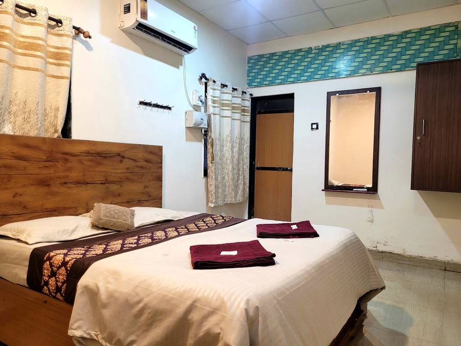 Sun N Sand Holiday Home, Dandi, Malvan,2 star