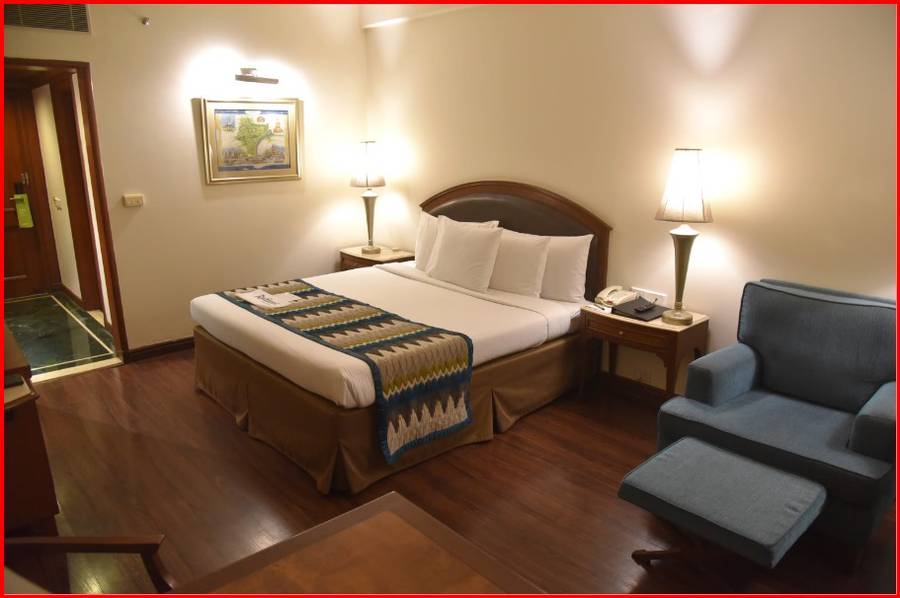 Radisson Hotel Varanasi,Varanasi Cantonment,5 star