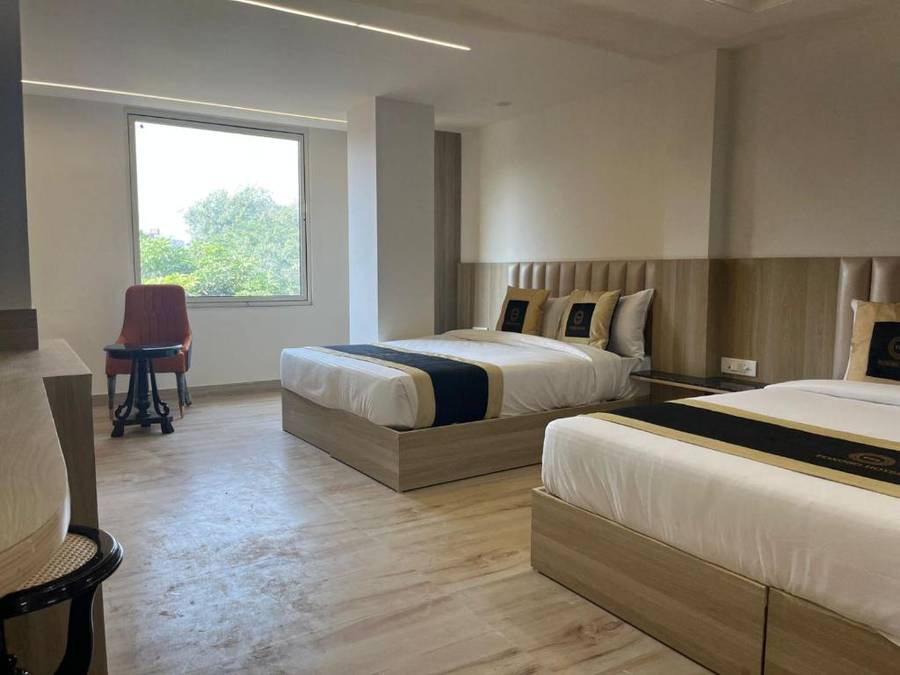 Foxoso Venue Hotel Delhi Airport,Mahipalpur,3 star