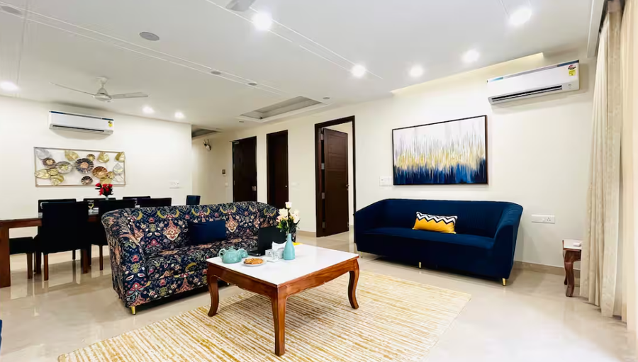 Bluo 4Bhk Saket Max - Lift, Balcony, Parking,Saket, Delhi,3 star