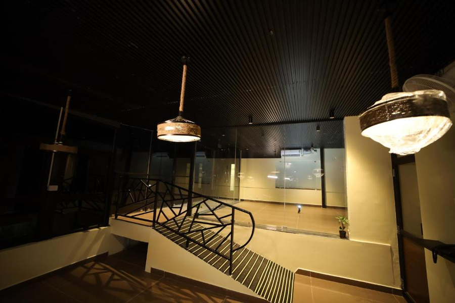 Suthanthira Stay Inn,,3 star