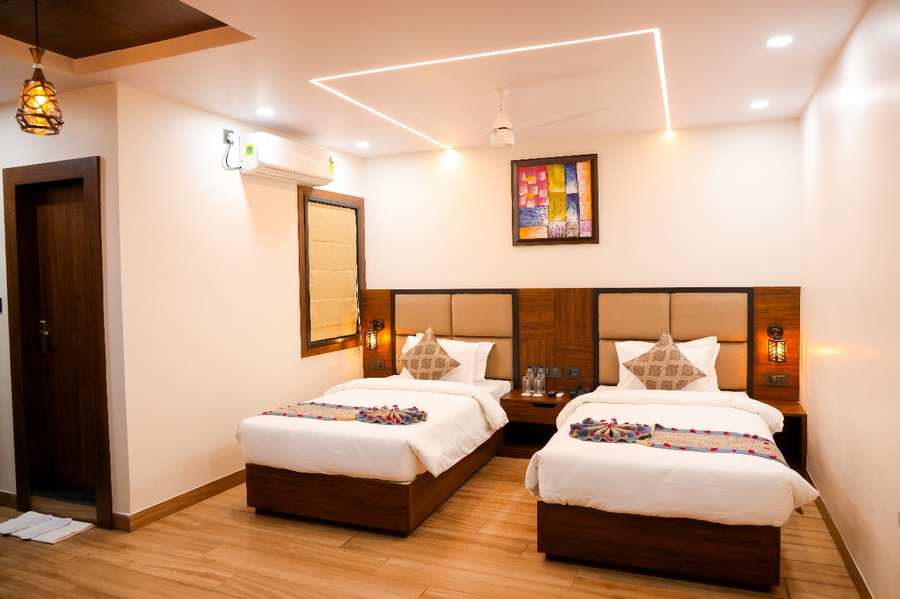 River Sidde Inn,Mango,3 star