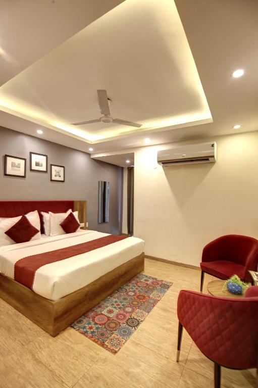 Saltstayz Select - Huda City Center,Sector 43,3 star