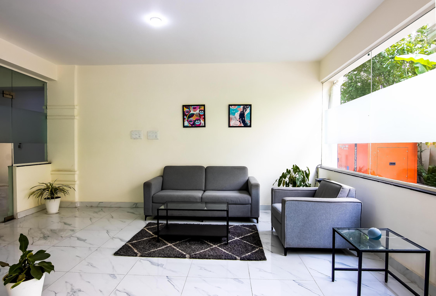 housr 50 luxury rooms kondapur near cyber tower