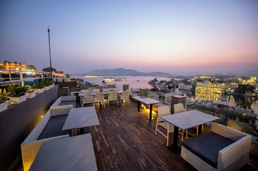 Otc By 4 Lal Ghat - My Downtown Hotels,,3 star