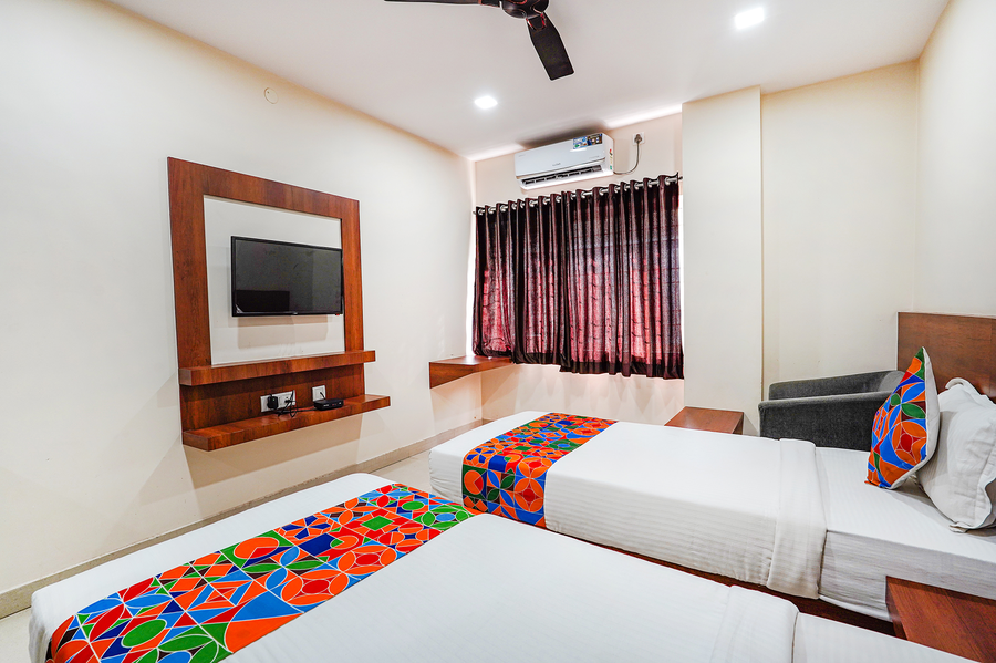 fabhotel rove inn and suites