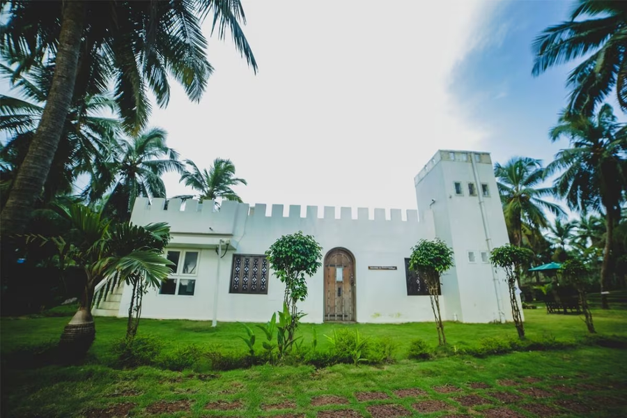 cheshire village beach resort