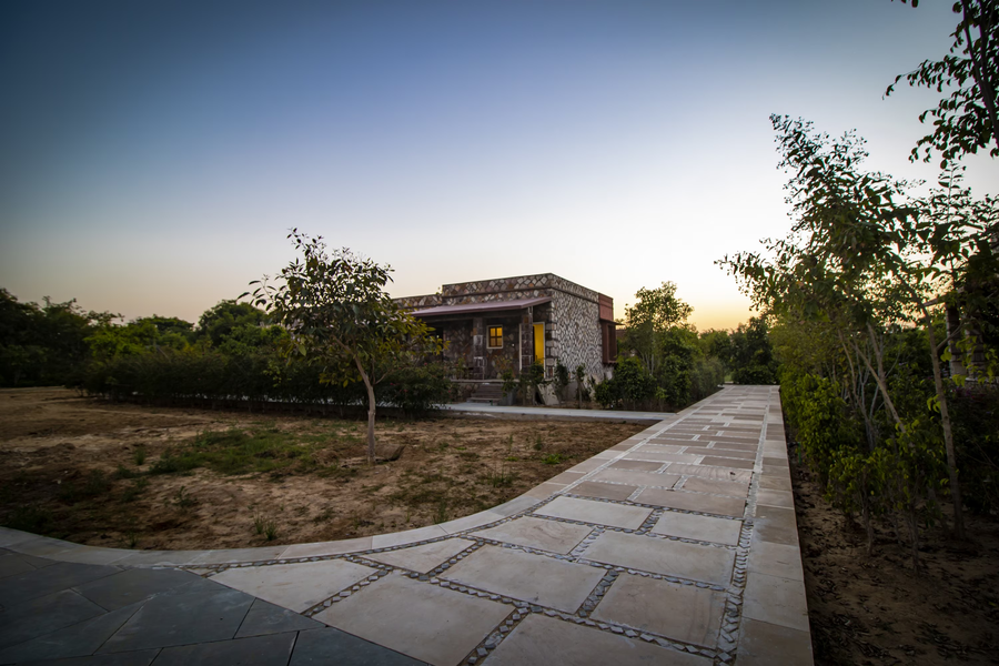 tiger kingdom ranthambore a club mahindra associate resort