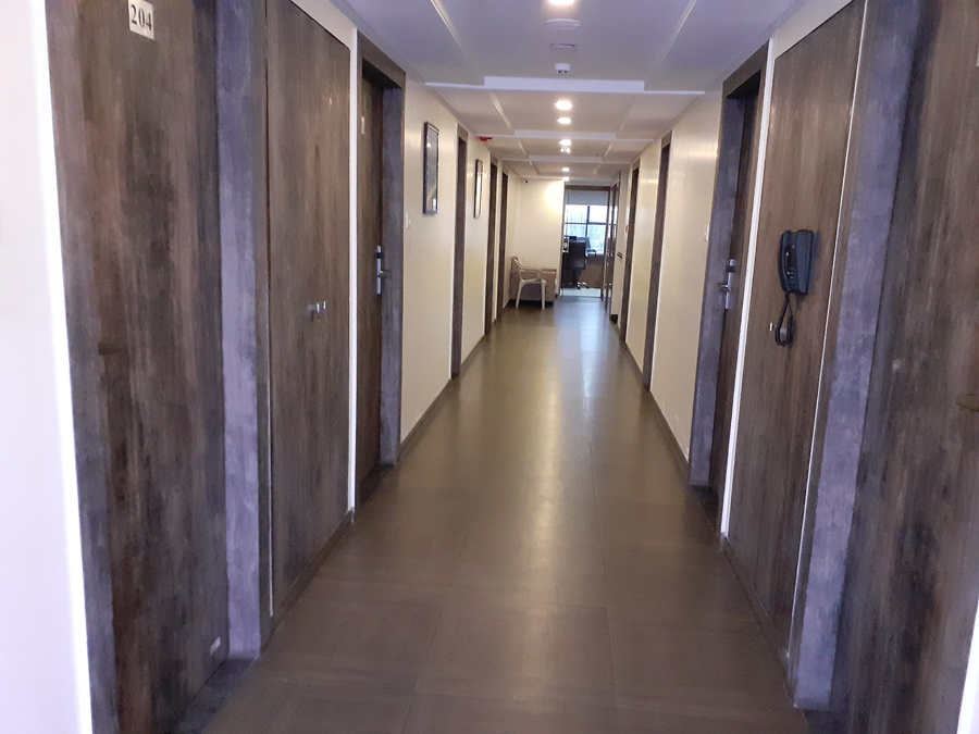 Hotel Rajdoot Royal Residency,,3 star