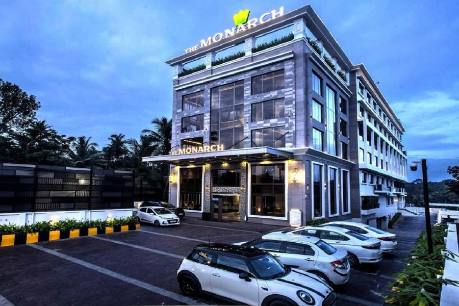 The Monarch Hotel And Convention Centre,Pothencode,4 star