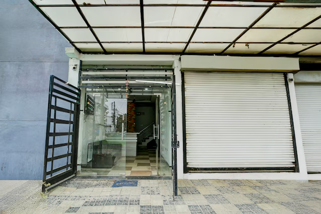 Collection O Passport Office Indore Formerly Rudraksh Inn,,3 star