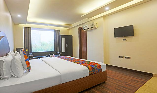 Fabhotel Star Inn - Near Apollo Hospital,JASOLA, DELHI,3 star