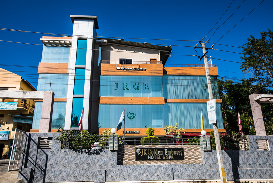 jk golden embassy