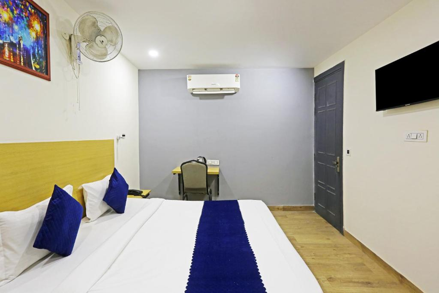 hotel twamev residency uttam nagar