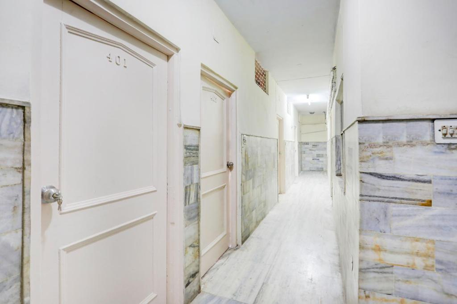Collection O Lashkar Gwalior Formerly Hotel Banjara,OYO 16947 Hotel Banjara Is Perfectly Located For Both Business And Leisure Guests In Gwalior. Both B,4 star