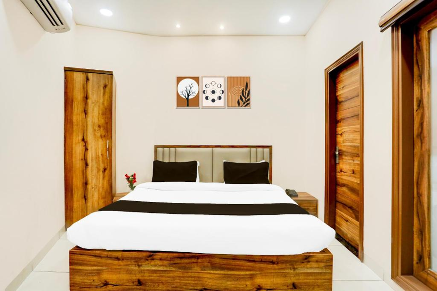 Super Collection O City Center Ludhiana Formerly Mmc Inn,,3 star