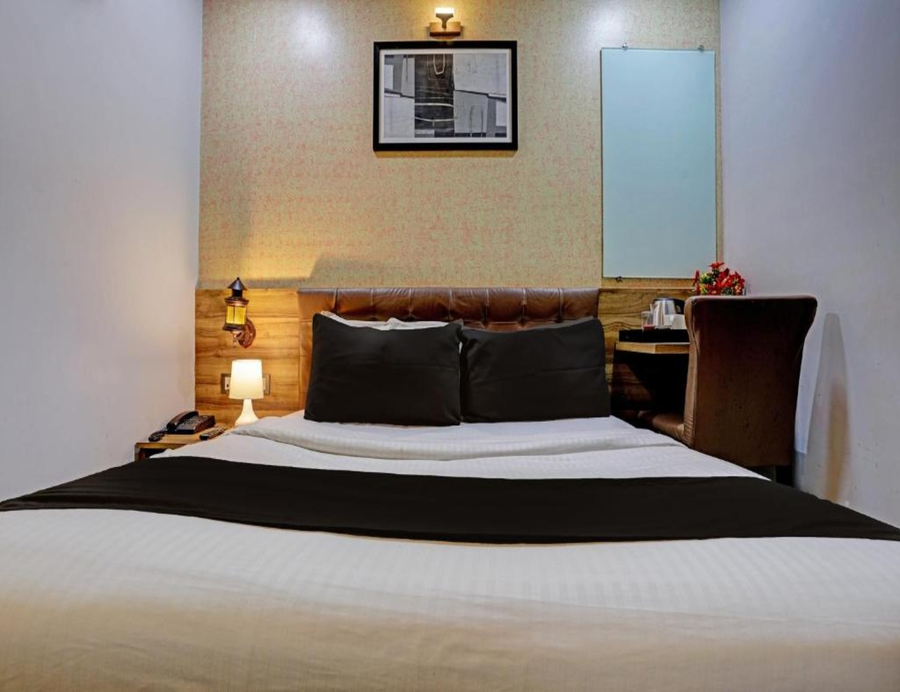 Hotel Blue Inn Residence,Ghatkopar West,3 star
