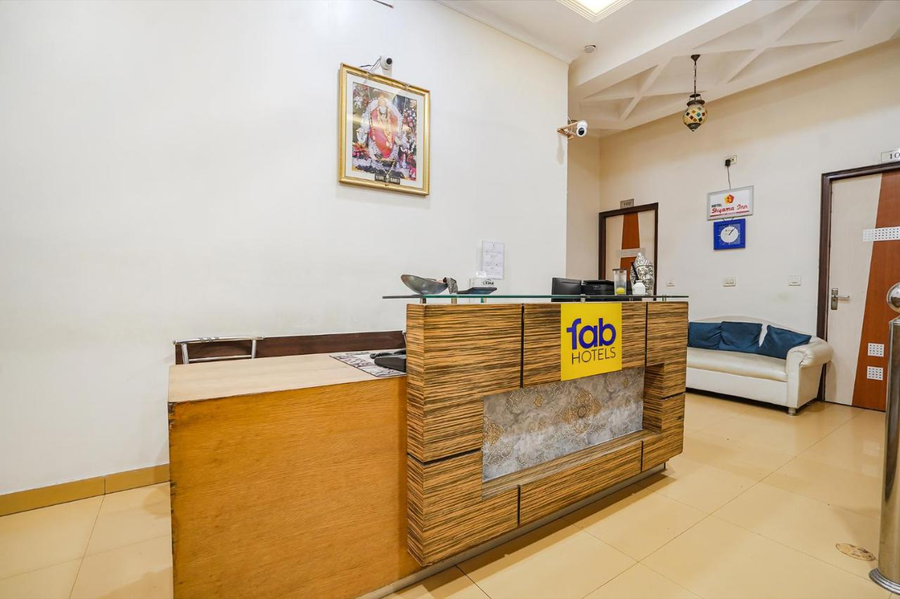 Fabhotel Rivlet Premium,,3 star