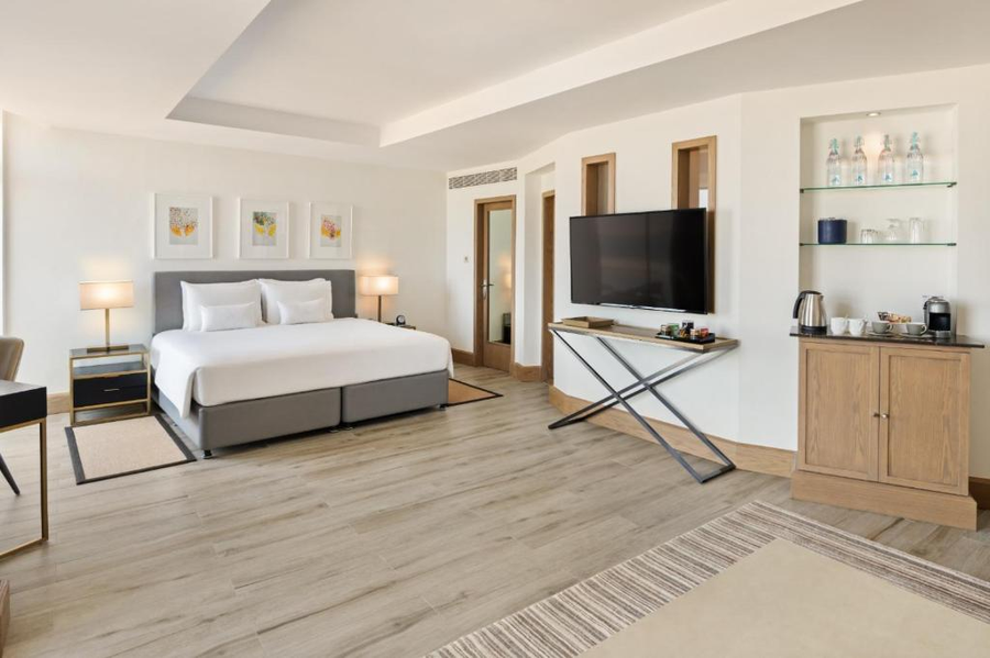 Ja Beach Hotel, Dubai,In The Business District,5 star