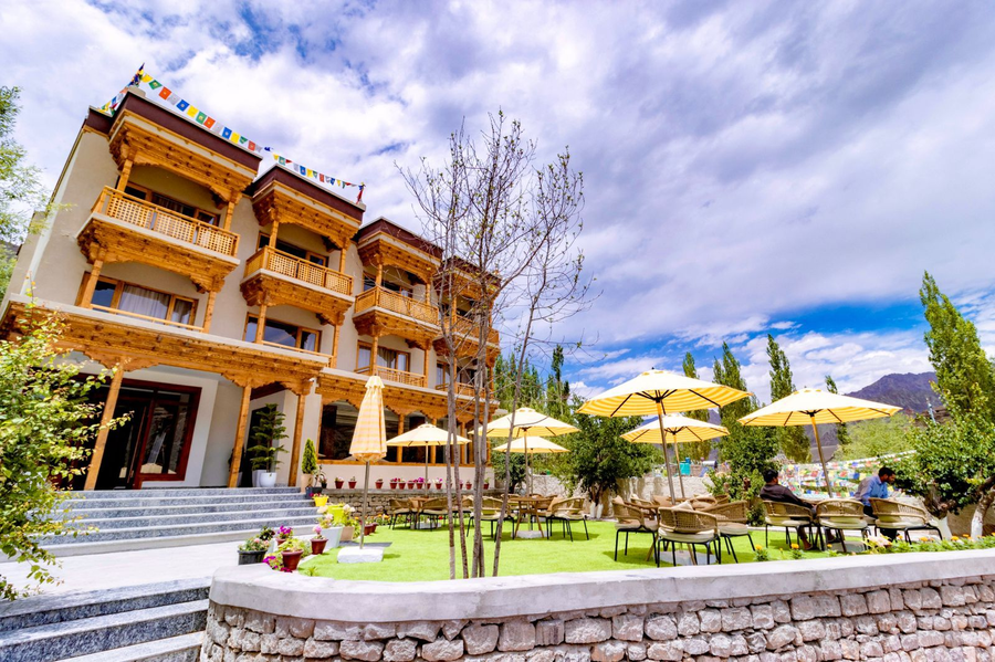 The Legacy, Alchi,,3 star