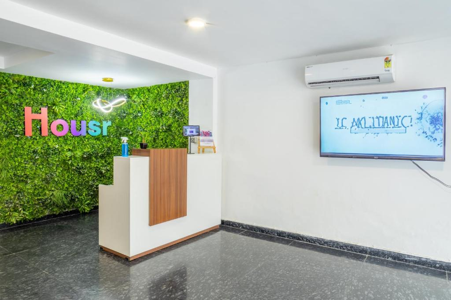 Housr 46 M2k Corp Near Park Hospital Sector 46,,3 star
