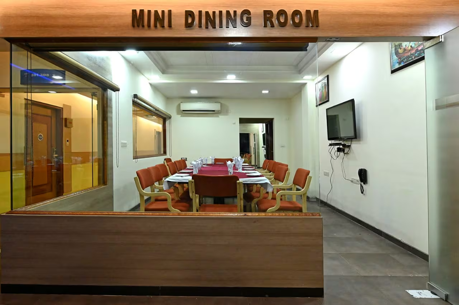 hotel sagar international