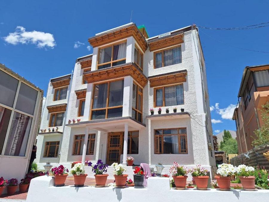 basera inn ladakh by lexstays