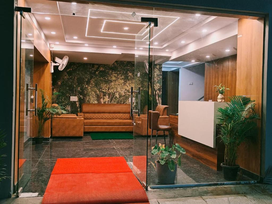 keerthis comforts near kempegowda international airport