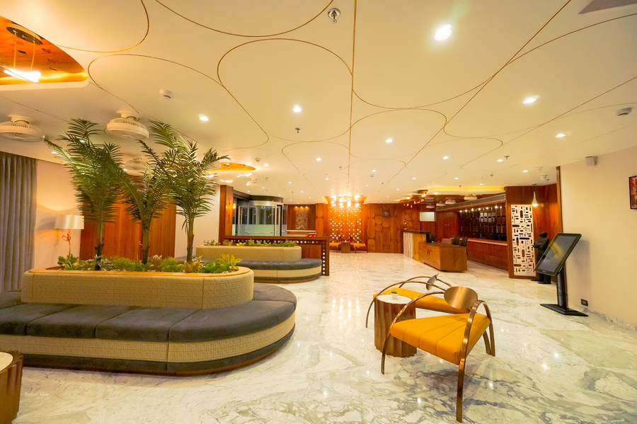 Hotel Rg Exclusive, Akola,,4 star