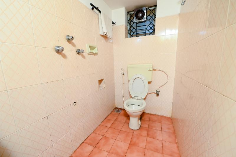 Harbor Court,Vagator Beach-North Goa,3 star