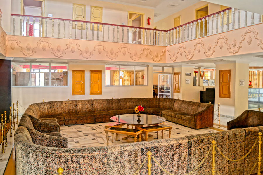 Hotel Uday Palace,,2 star