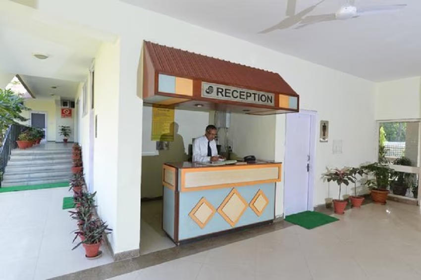 Gauriyya Tourist Resort,Jhajjar- Bahadurgarh Rd,3 star