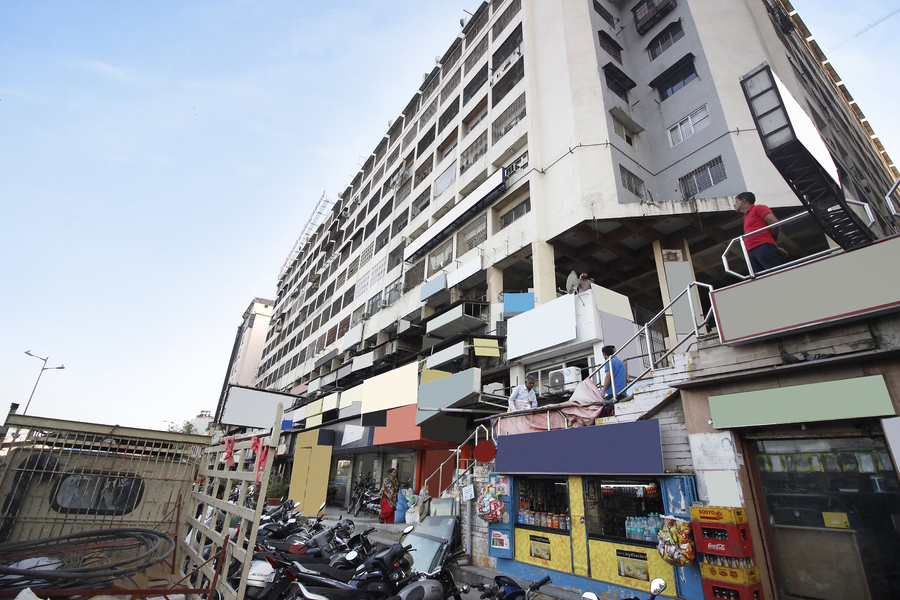 Hotel Golden Plaza,Begumpura,3 star