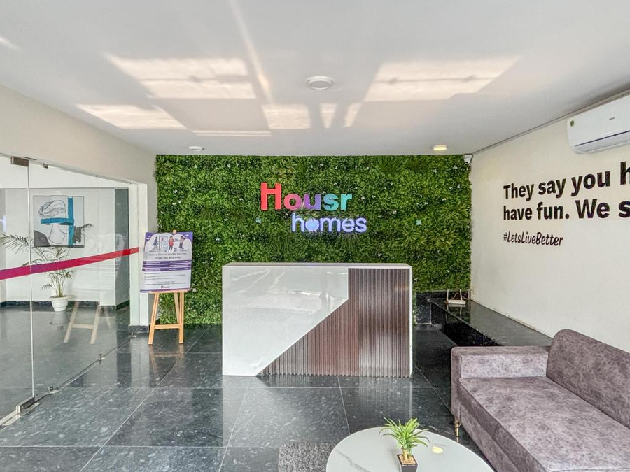 Housr Sector 28 Golf Course Road Next To Phase 1 Metro Station,Dlf Phase 1,3 star