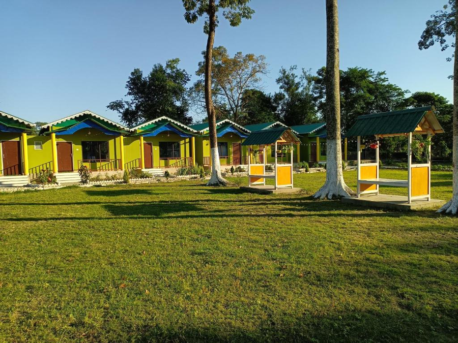 Wildwood Resort,,2 star