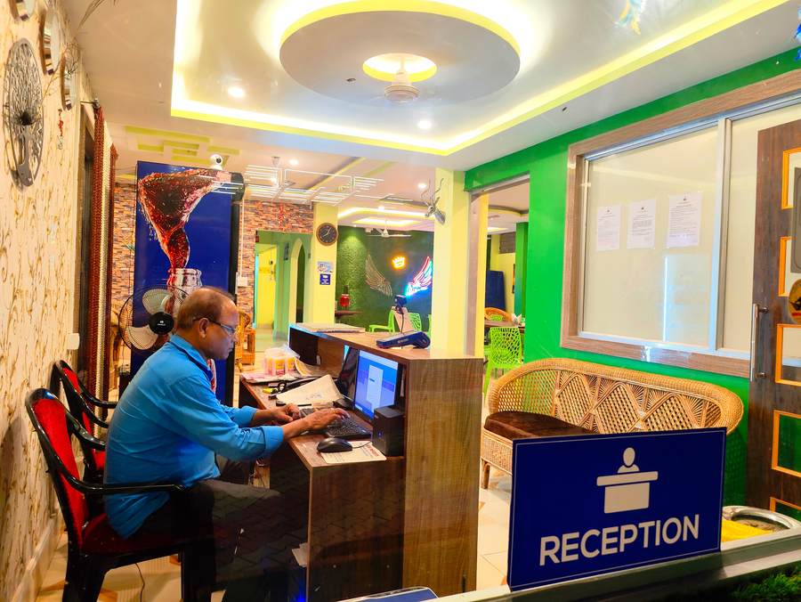 green vista resort and restro cloudway