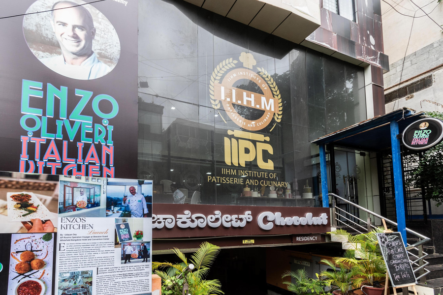 Chocolate Hotel,Indiranagar,3 star