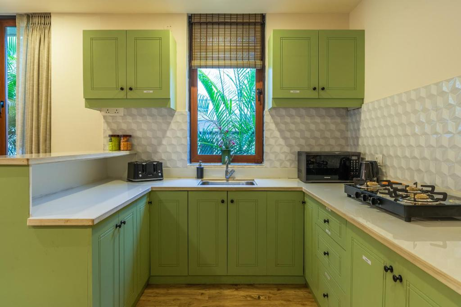 elivaas 3 bhk with pvt pool azalea