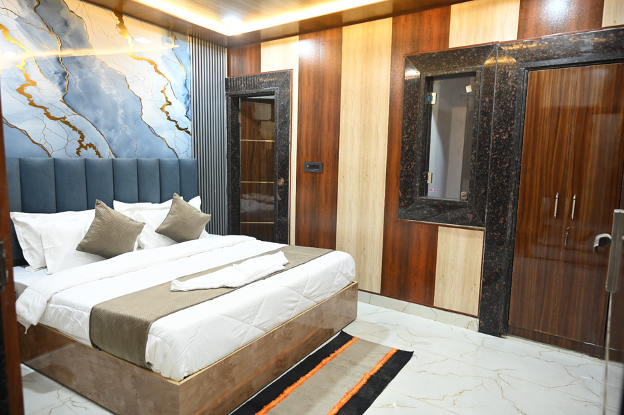 Hotel Kumar Continental,,3 star