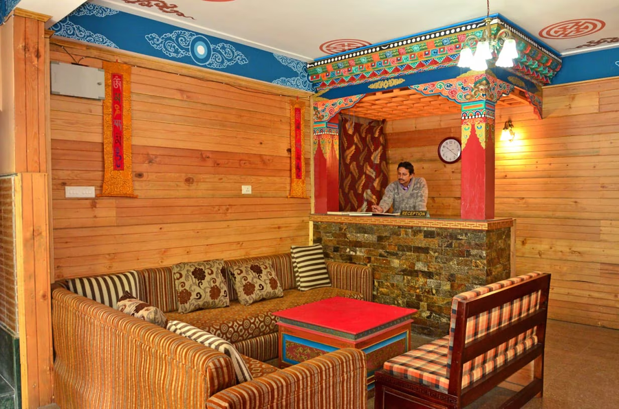 Himalayan Chariot,Gurudongmar Road,3 star