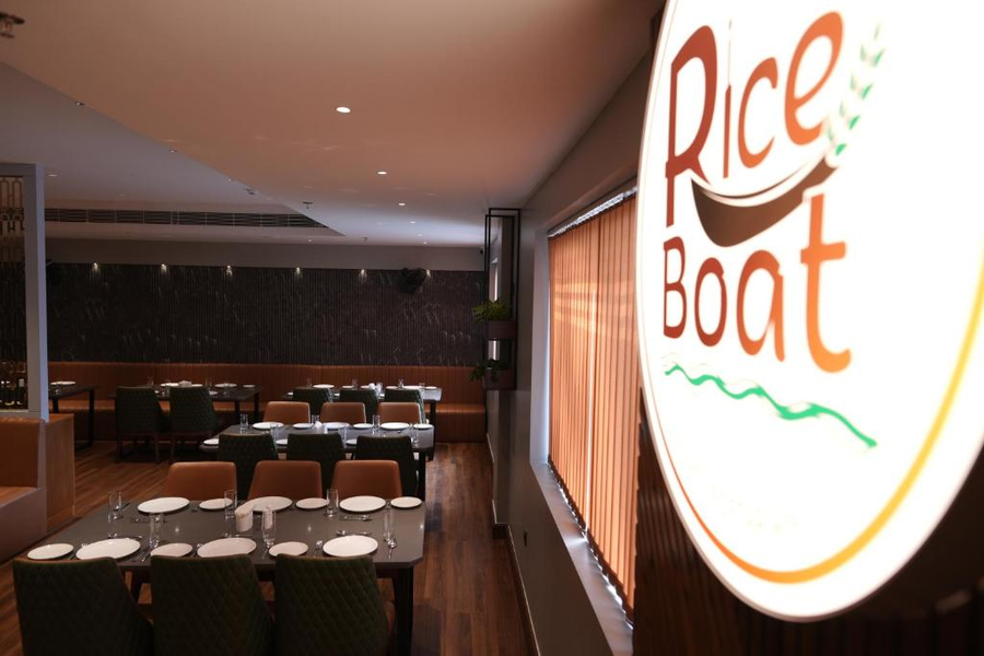 hotel grand alleppey by hawk hospitality