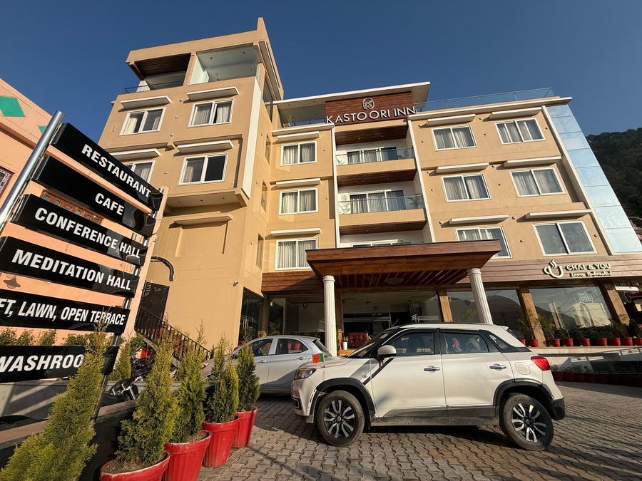 Sterling Kastoori Rudraprayag,,4 star